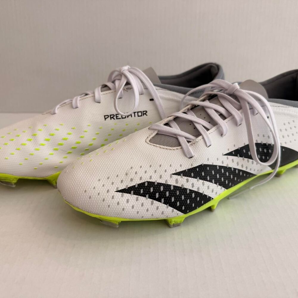 Mens 10 Adidas Cleats